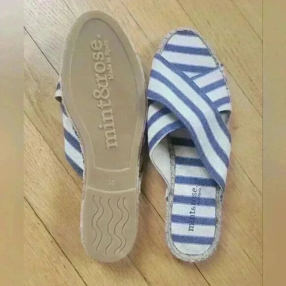 Mint & Rose Blue Striped Espadrille Slip On Sandals Size 39 / 8 - Picture 4 of 4